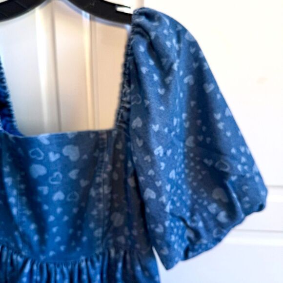 NWT Avec Les Filles puff sleeves baby doll mini dress in denim with heart prints - Picture 9 of 16